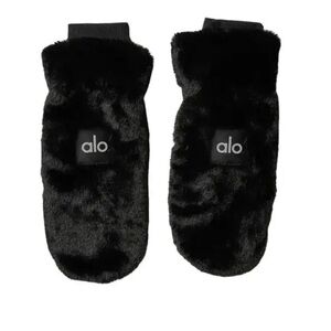 ALO Yoga Black Plush Mittens
